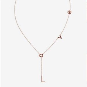 Sweet LOVE necklace in gold